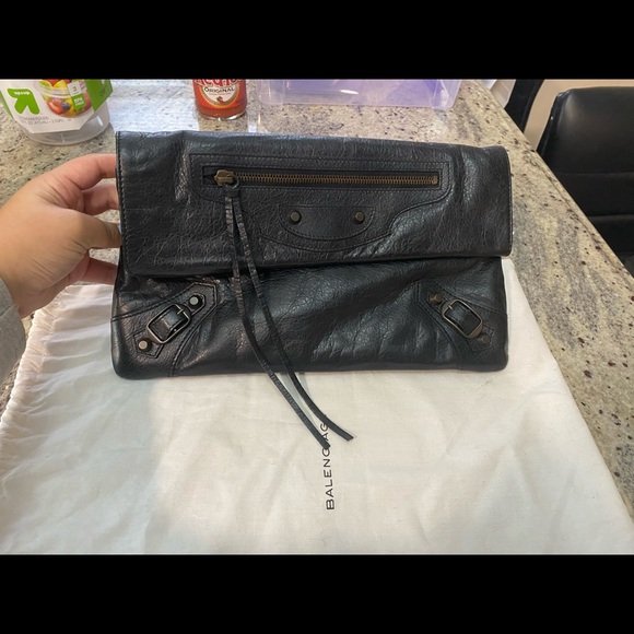 Balenciaga Handbags - Balenciaga black clutch